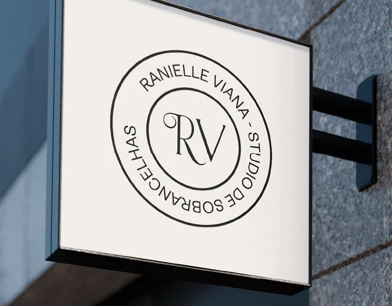 RANIELLE VIANA - DESIGN SOBRANCELHAS